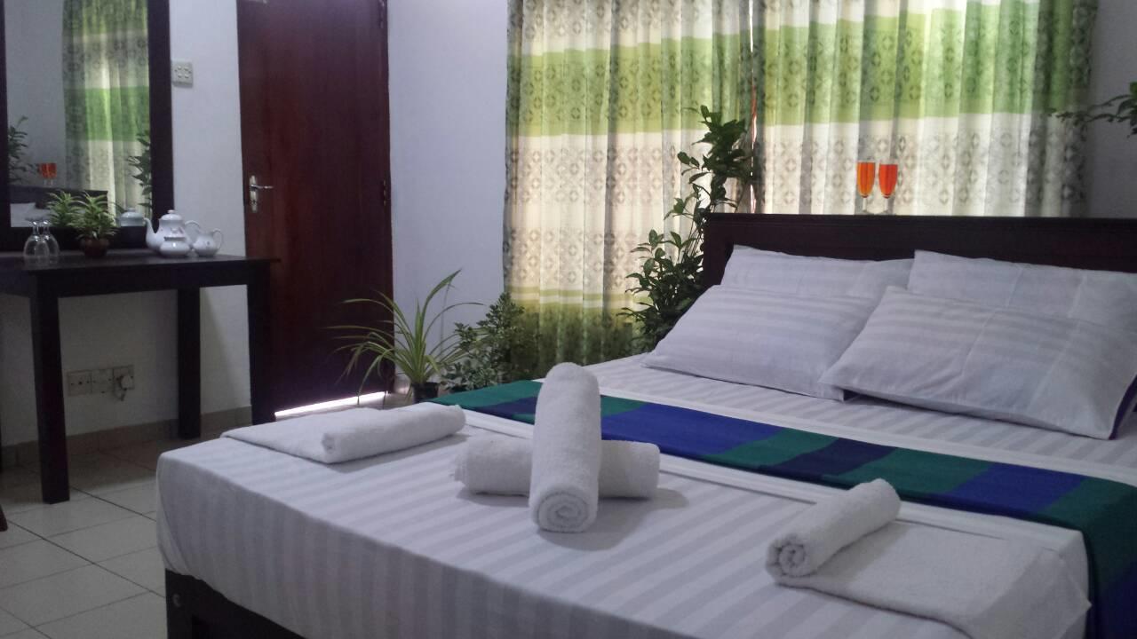 Hotel Relax On - Kollupitiya Colombo