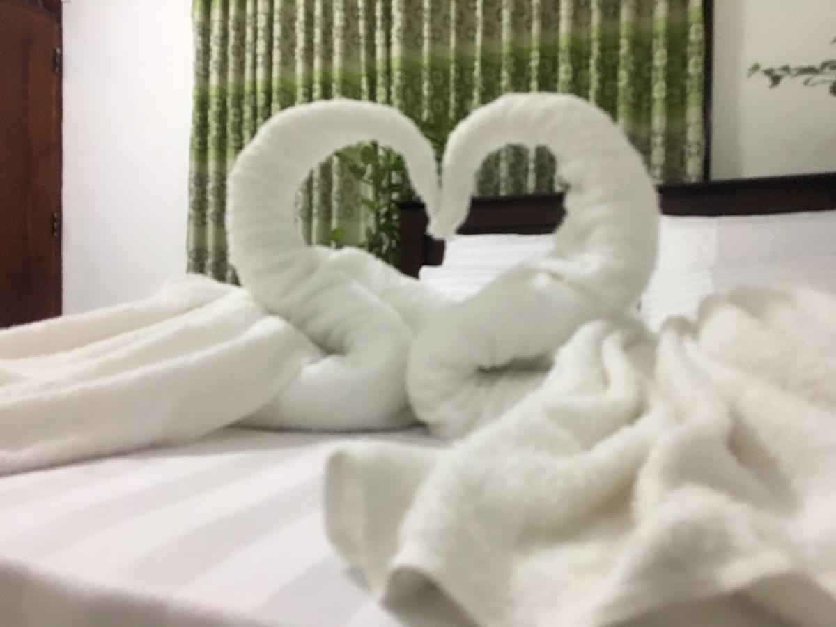 Relax On - Kollupitiya Hotel Colombo